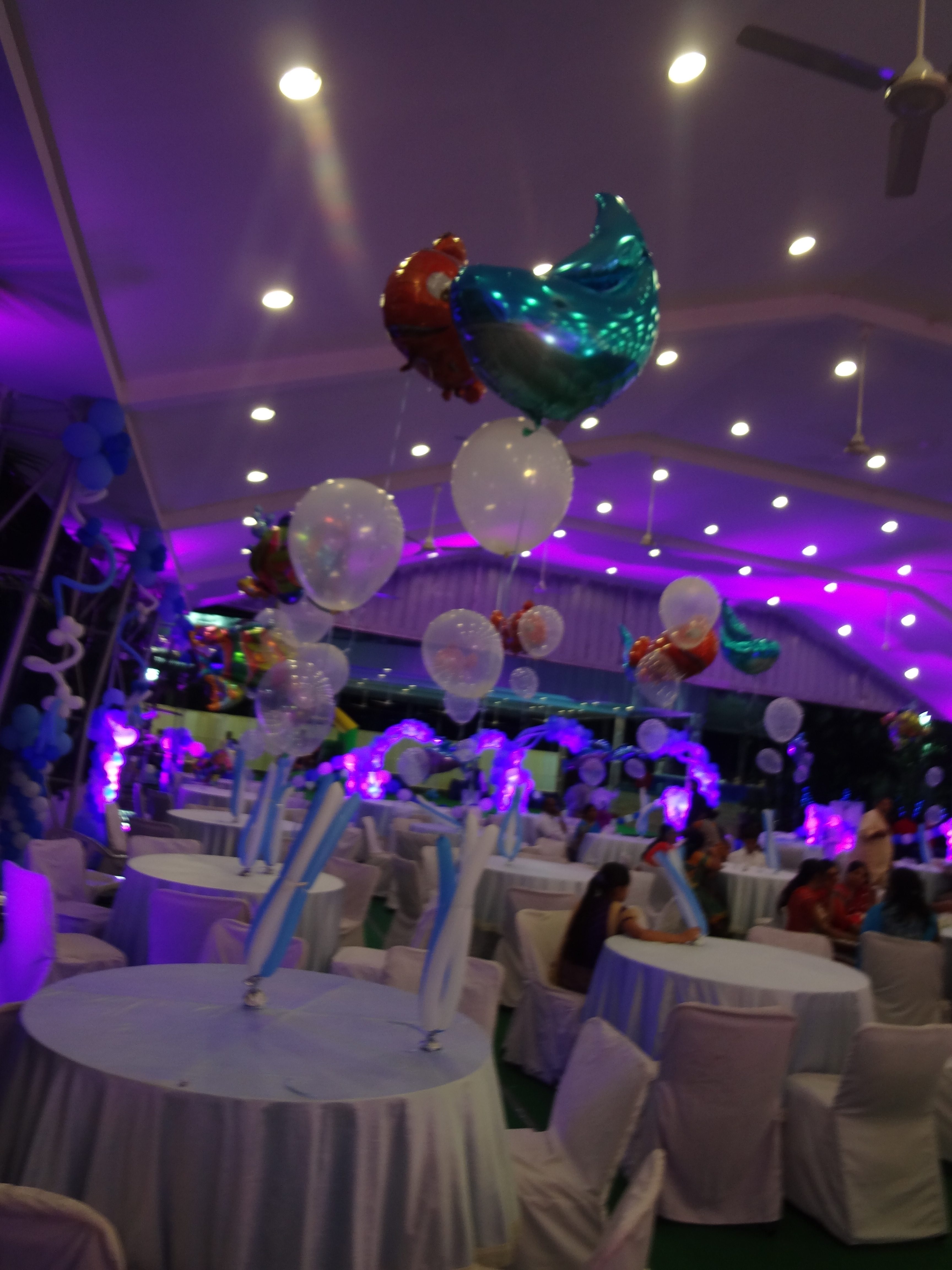 Top 8 Creative Party Hall Decoration Ideas With Balloons